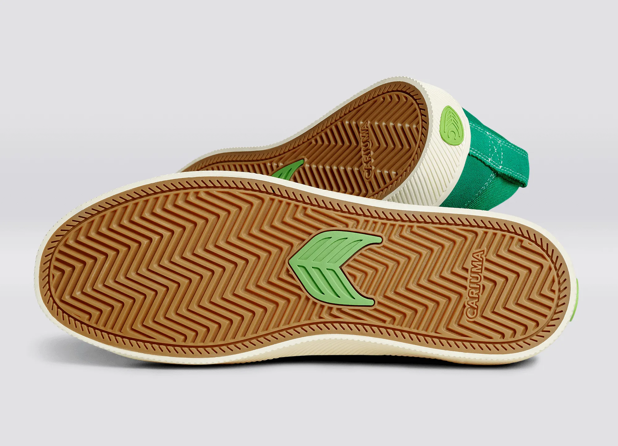 Cariuma Catiba Pro Green Contrast/Ivory (In Store Pickup Only)