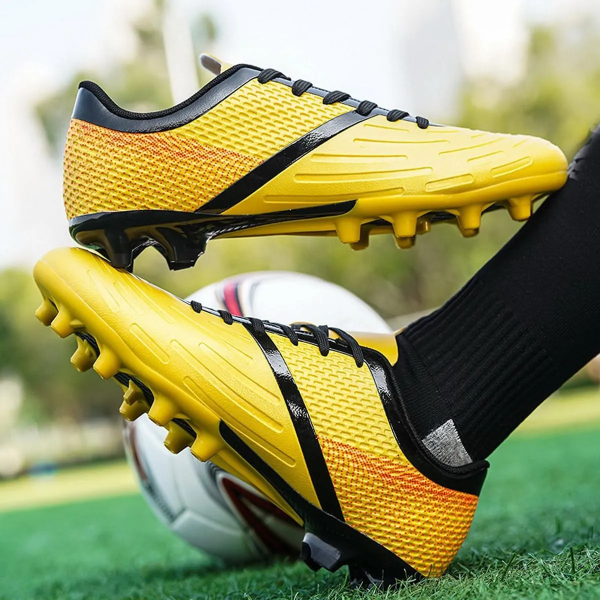 DHOVOR Big Boys Soccer Cleats Football Shoes for Kids Football Cleats Professional Athletic Training Soccer Shoes