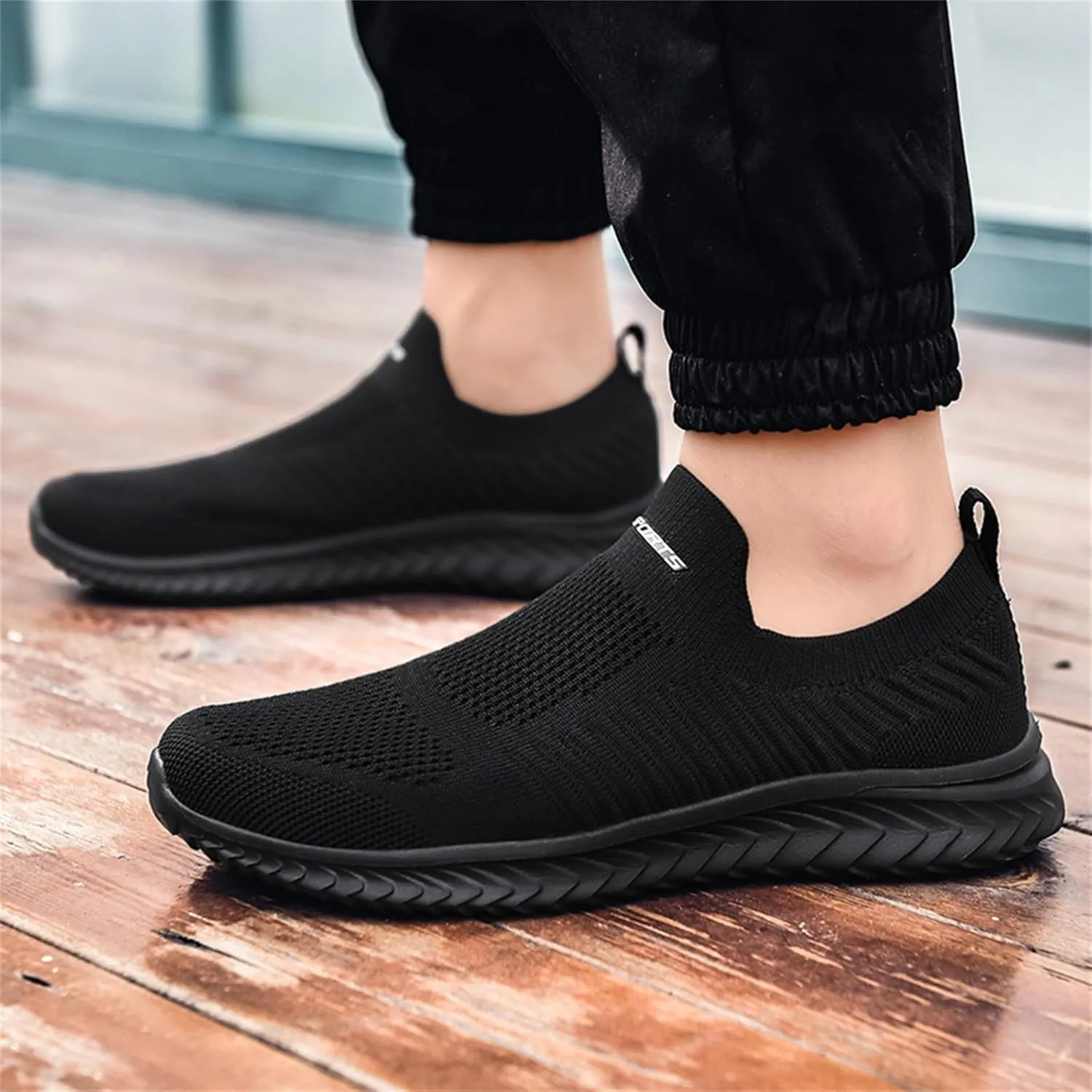 Mens Loafers & Slip-Ons Mesh Breathable Comfortable and Fashionable Men's Slip On Soft Soled Sports Shoes