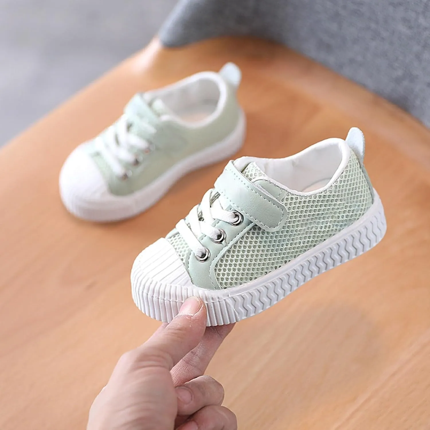 Summer Thin Mesh Rubber Sole Lightweight Breathable Non Slip Shoes Children's Casual Sports Shoes Girls Tennis